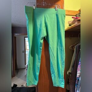 Green Nike leggings